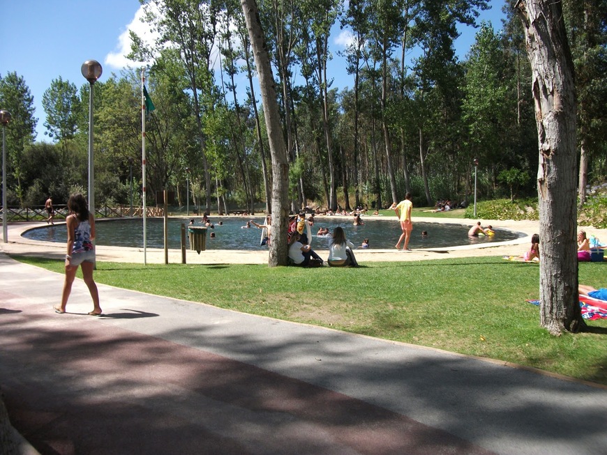 Lugar Praia Fluvial das Sete Fontes