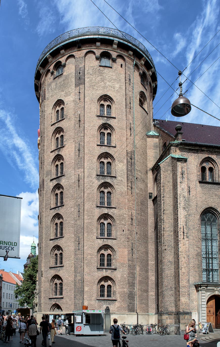 Place Round Tower