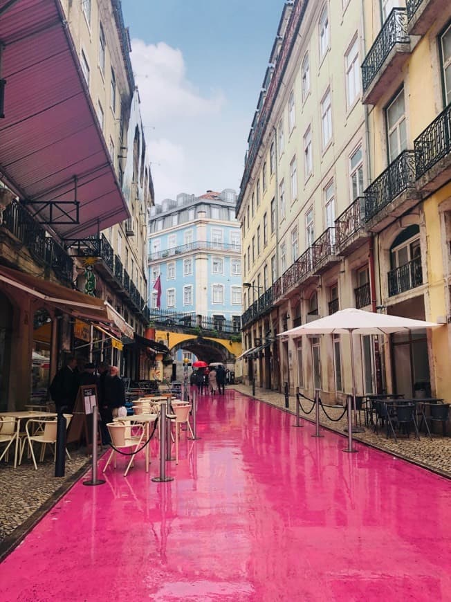 Place The Pink Street