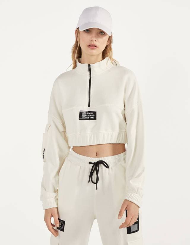 Product Sweatshirt cropped com fecho de correr