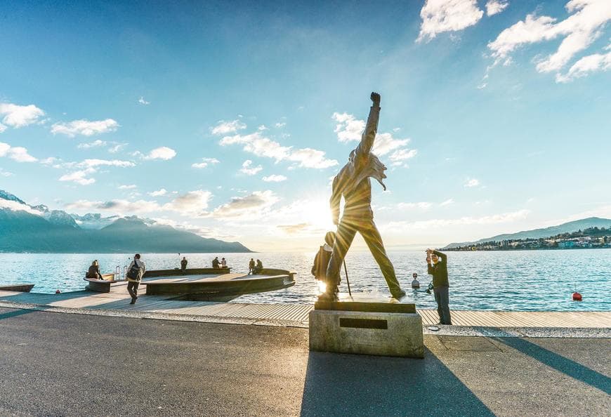 Lugar Freddie Mercury Statue