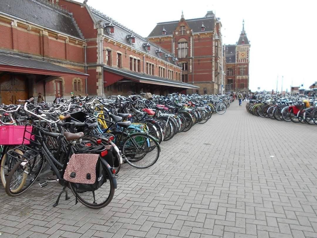 Place Amsterdam Centraal