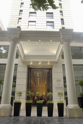 Lugar Hotel Premium Tower Suites