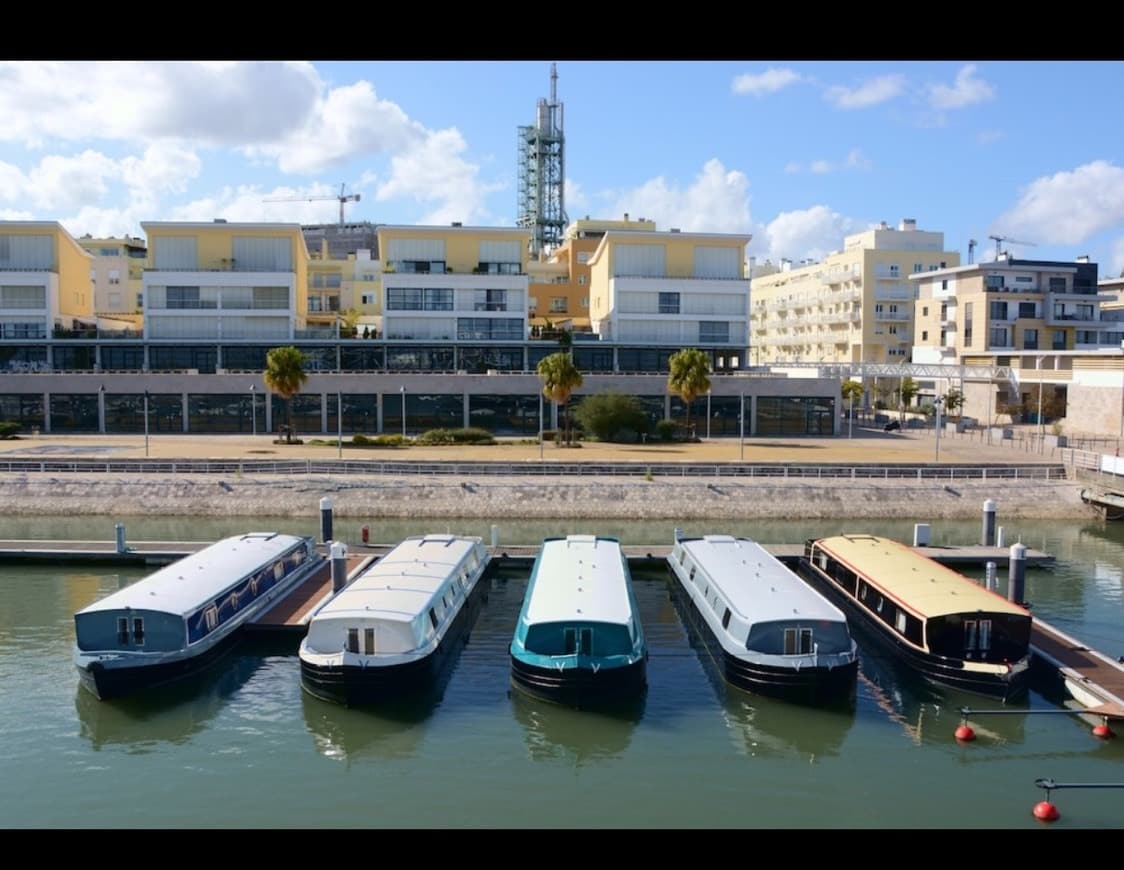 Lugar Tagus Marina 