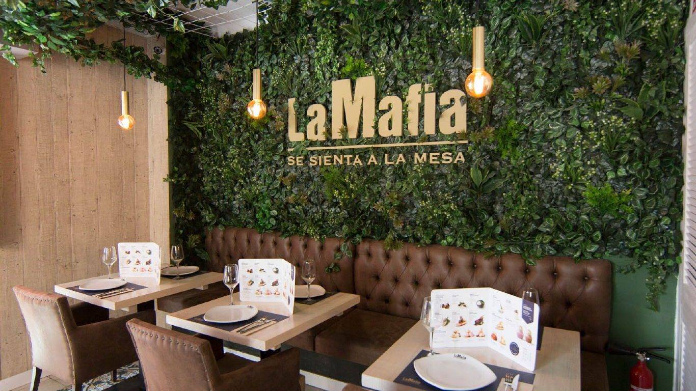 Restaurants La Mafia se sienta a la mesa (Granada)