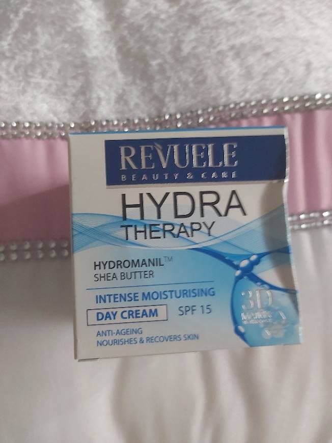 Moda Revuele crema de dia hydra therapy