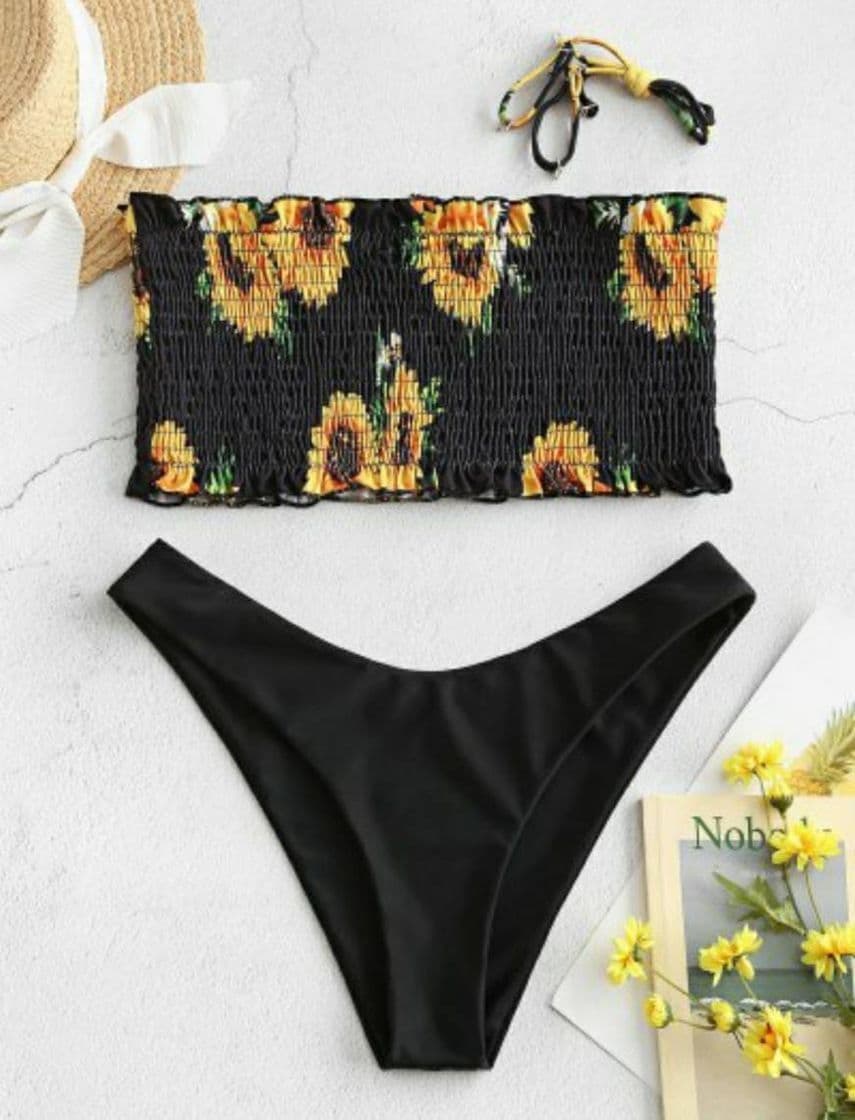 Moda bikini de girasol