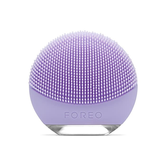 Beauty LUNA go de FOREO es el cepillo limpiador facial portable