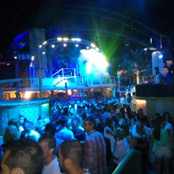 Place Babilonia Summer club