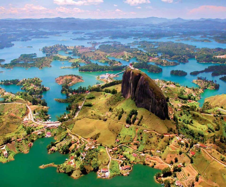 Lugar Embalse Peñol-Guatapé