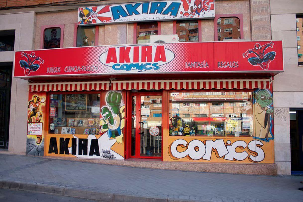 Lugar Librería Akira Comics