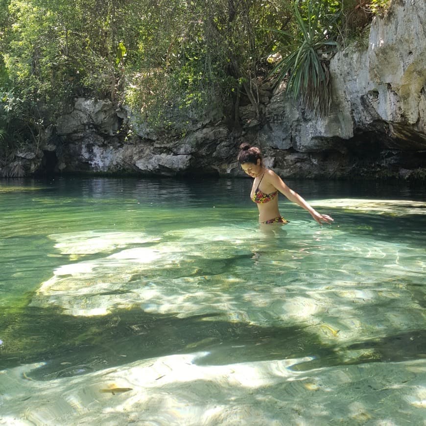 Lugar Cenote Azul