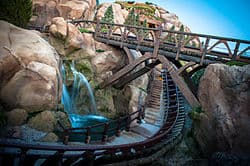 Lugar Seven Dwarfs Mine Train