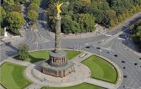 Place Victory Column