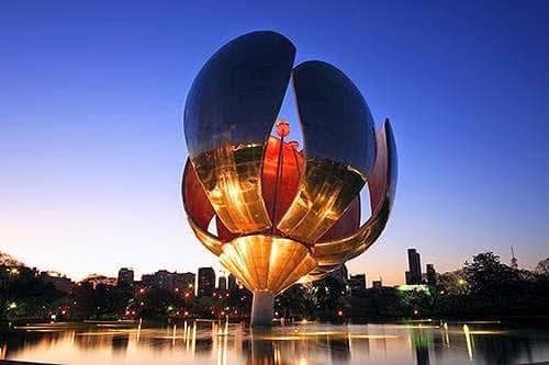 Lugar Floralis Genérica