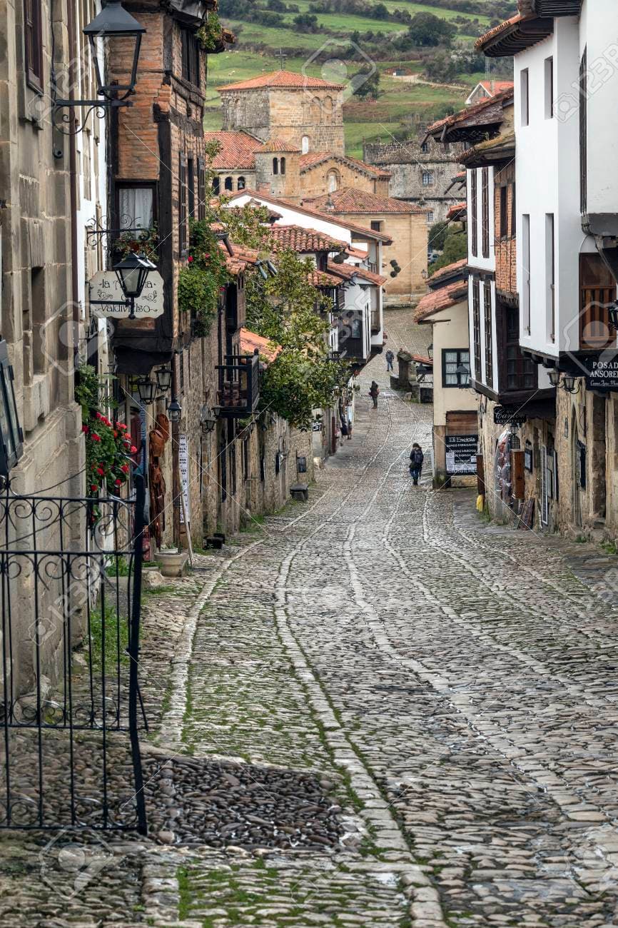 Place Santillana del Mar