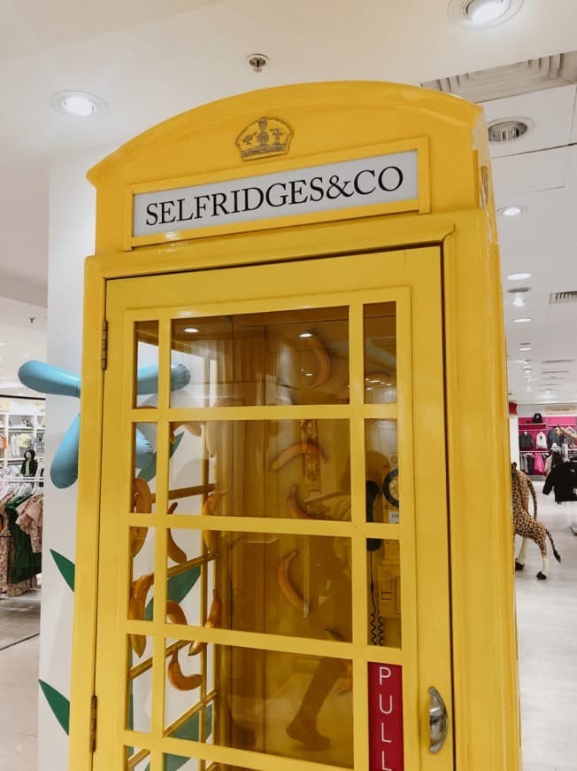 Place Selfridges & Co