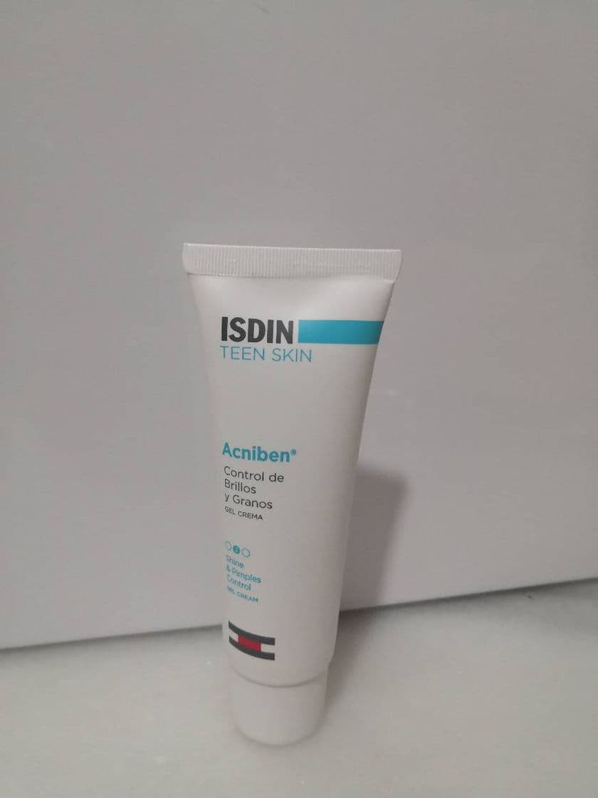 Producto Isdin Acniben 