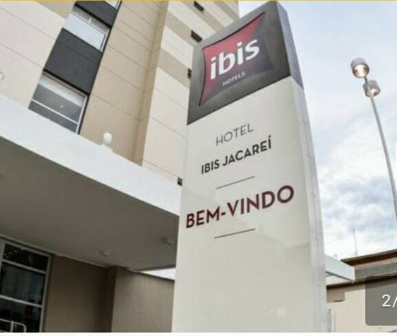 Place ibis Jacareí