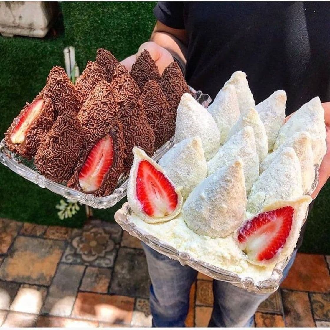 Fashion coxinha de morango 🍓 