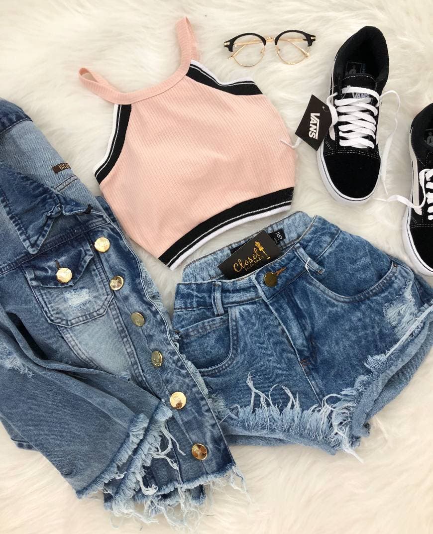 Moda ♡ Short Jeans/ Cropped/ Jaqueta Jeans/ Tênis ♡