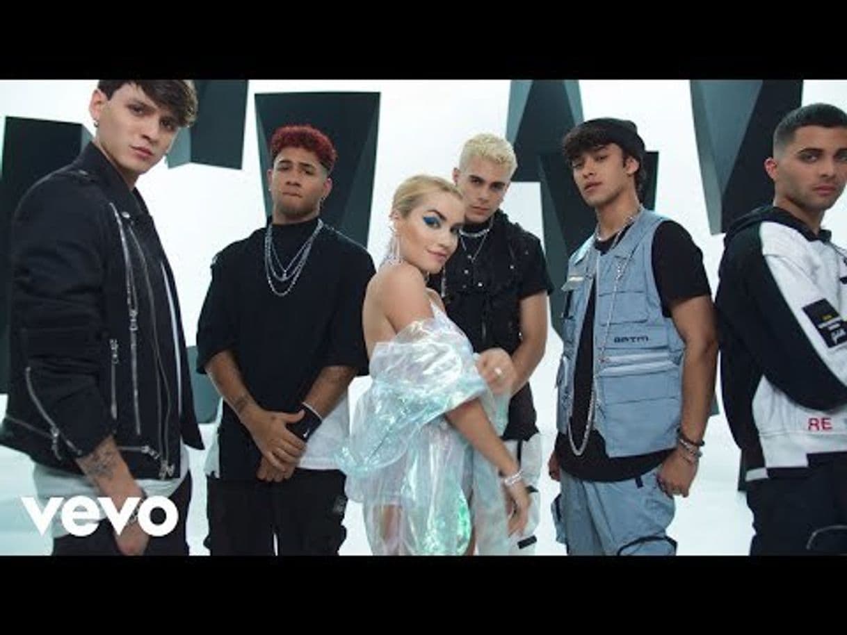 Music Como Así (feat. CNCO)