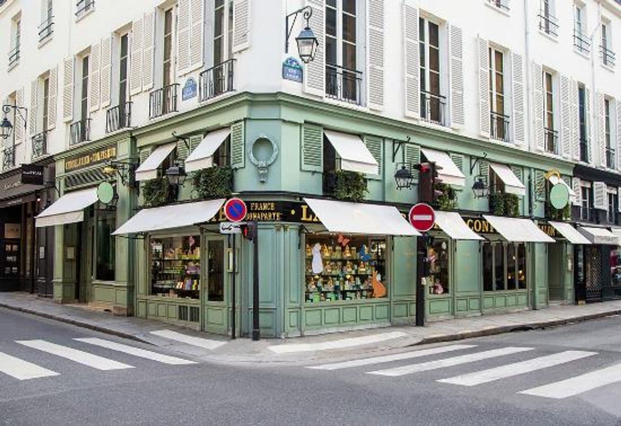 Restaurants Ladurée Paris Champs Elysées