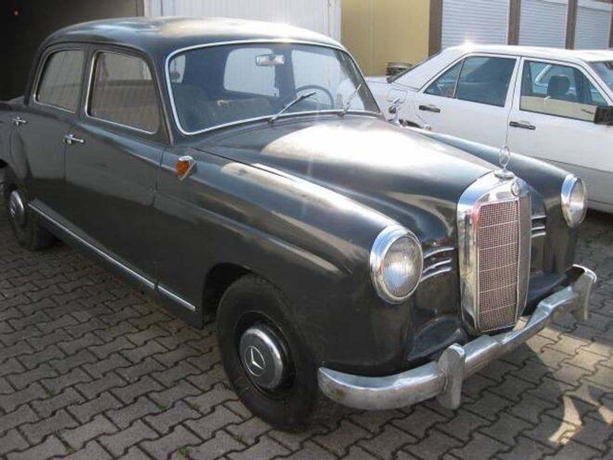 Fashion Mercedes benz 180D. 1959!