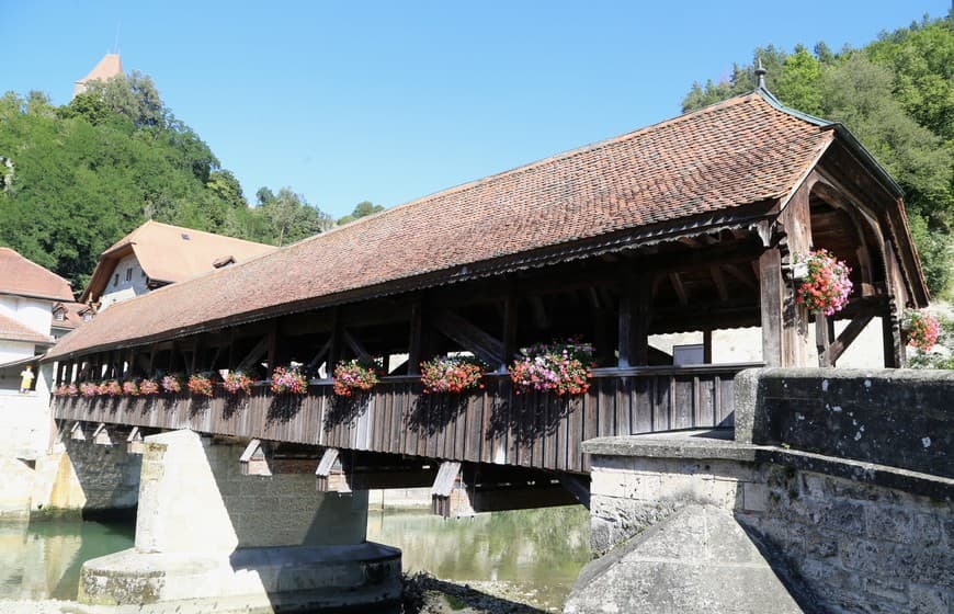 Place Pont de Berne