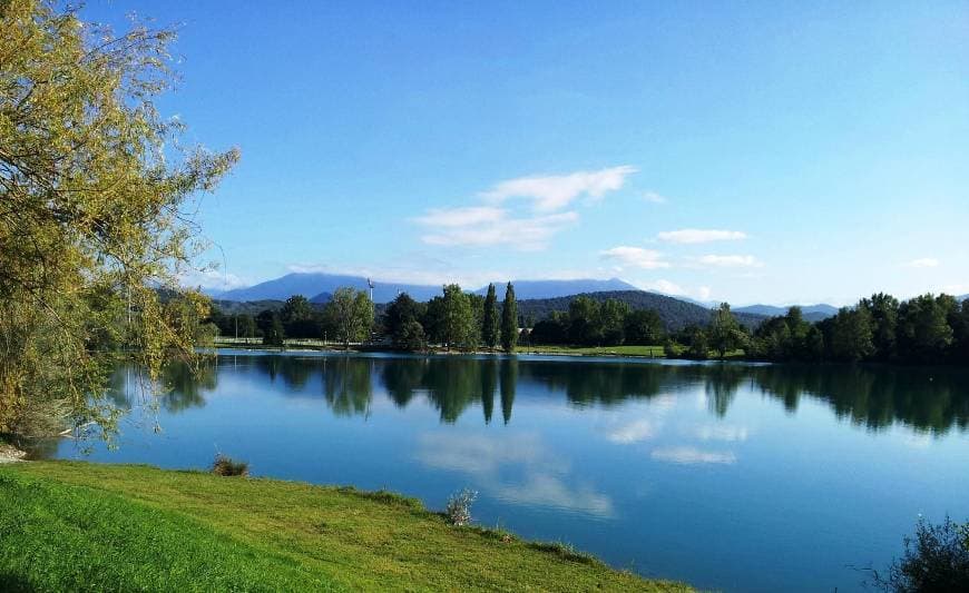 Place Lac de Sède