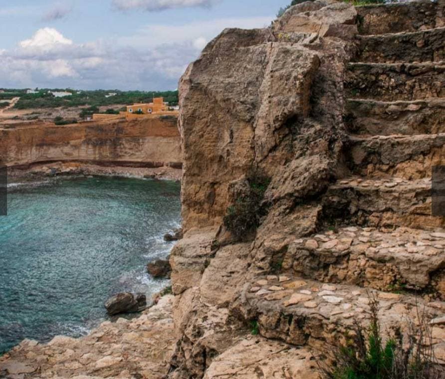 Place Cala en Baster