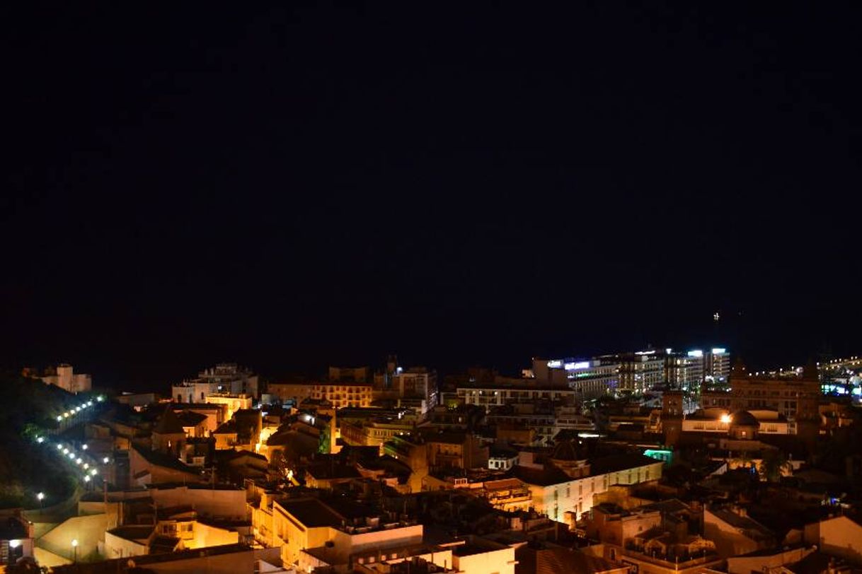 Place Casco Antiguo-Santa Cruz