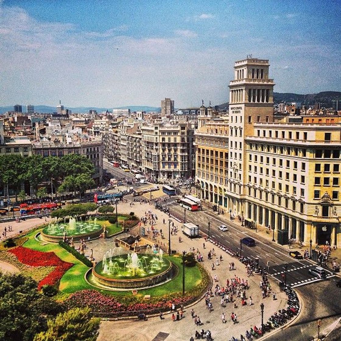 Lugar Plaza Catalunya