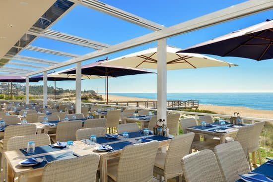 Place Maria's Restaurant & Beach Algarve