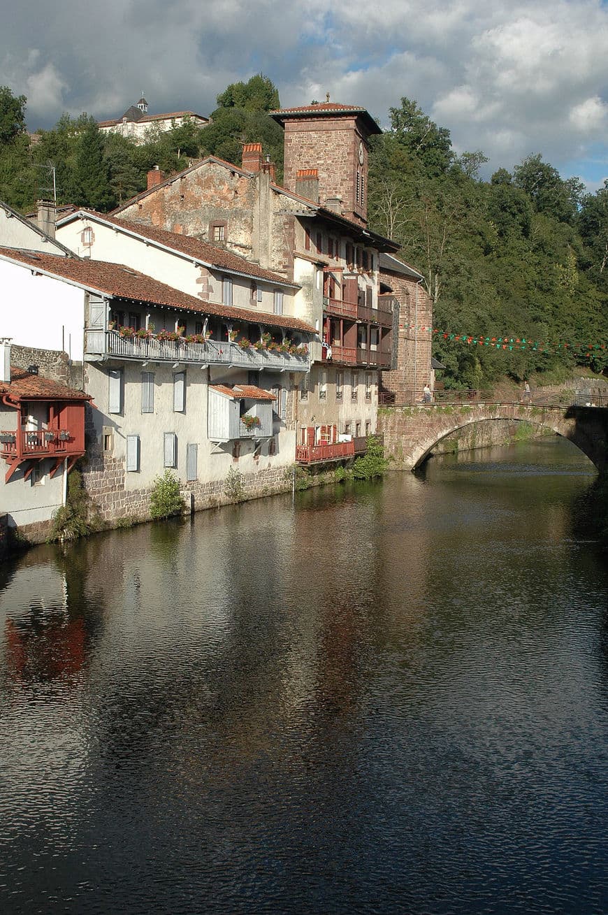 Place Saint-Jean-Pied-de-Port