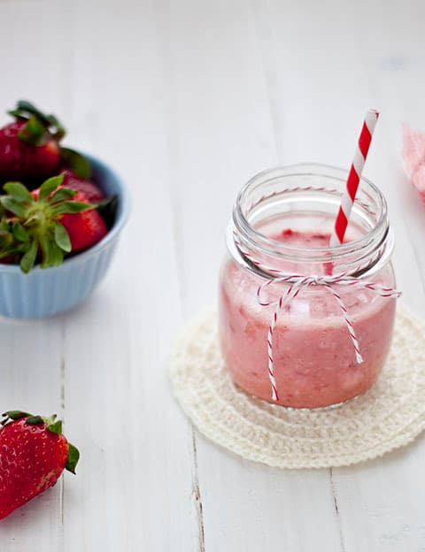 Fashion Smoothie de fresas, ¡rico y saludable! | PequeRecetas