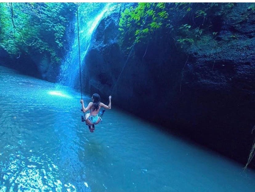 Lugar Goa Rang Reng Waterfall