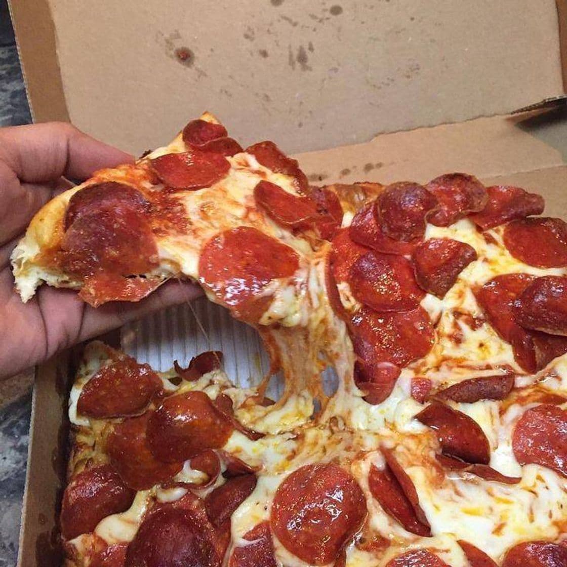 Restaurants Pepperoni Pizza 🍕