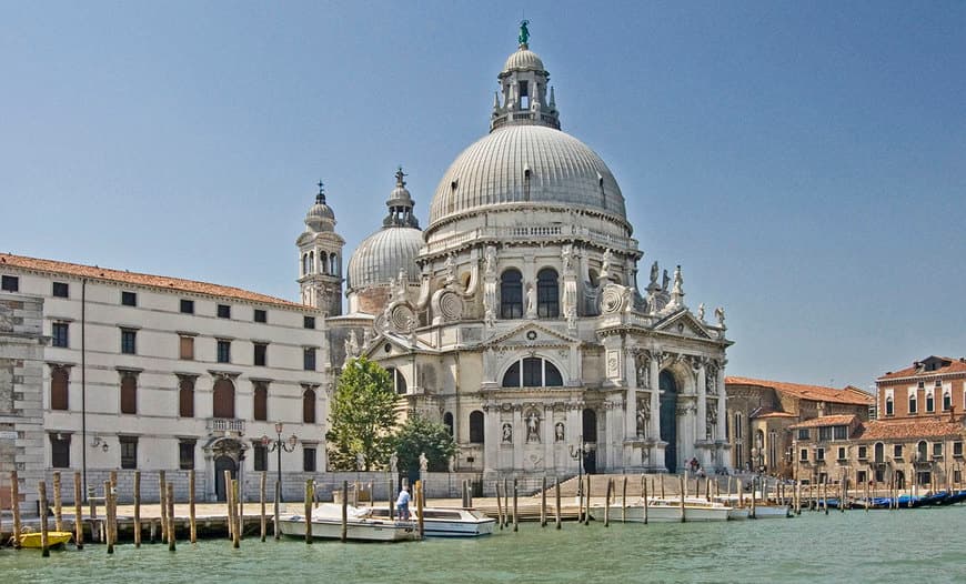 Lugar Basilica de Santa Maria della Salud