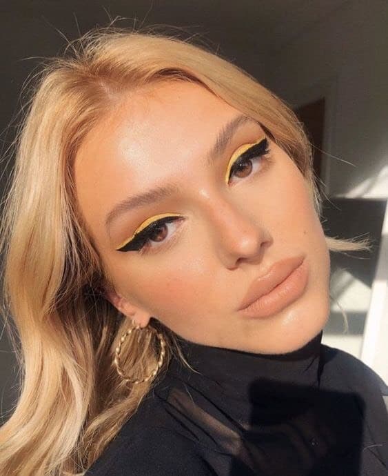 Fashion Makeup yellow 