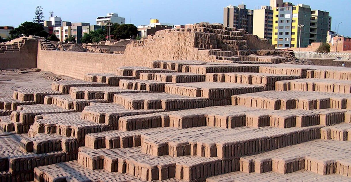 Lugar Huaca Pucllana