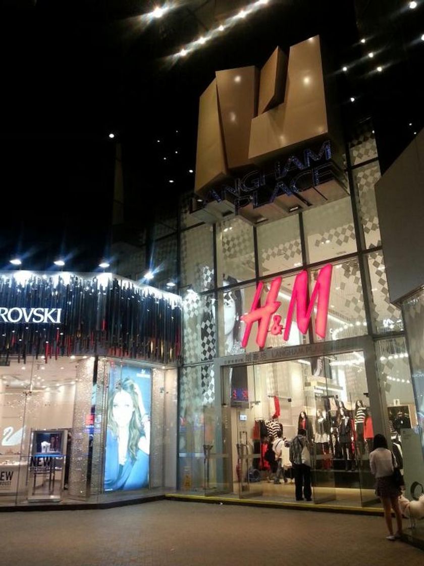 Lugar H&M