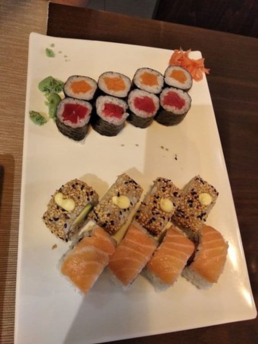 Restaurantes Li Sushi