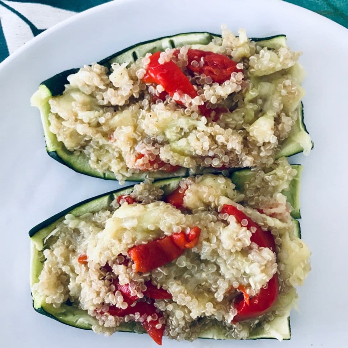 Moda Calabacín relleno con quinoa y pimiento 