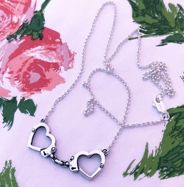 Product Heart Handcuffs Necklace – Souvenir Jewelry