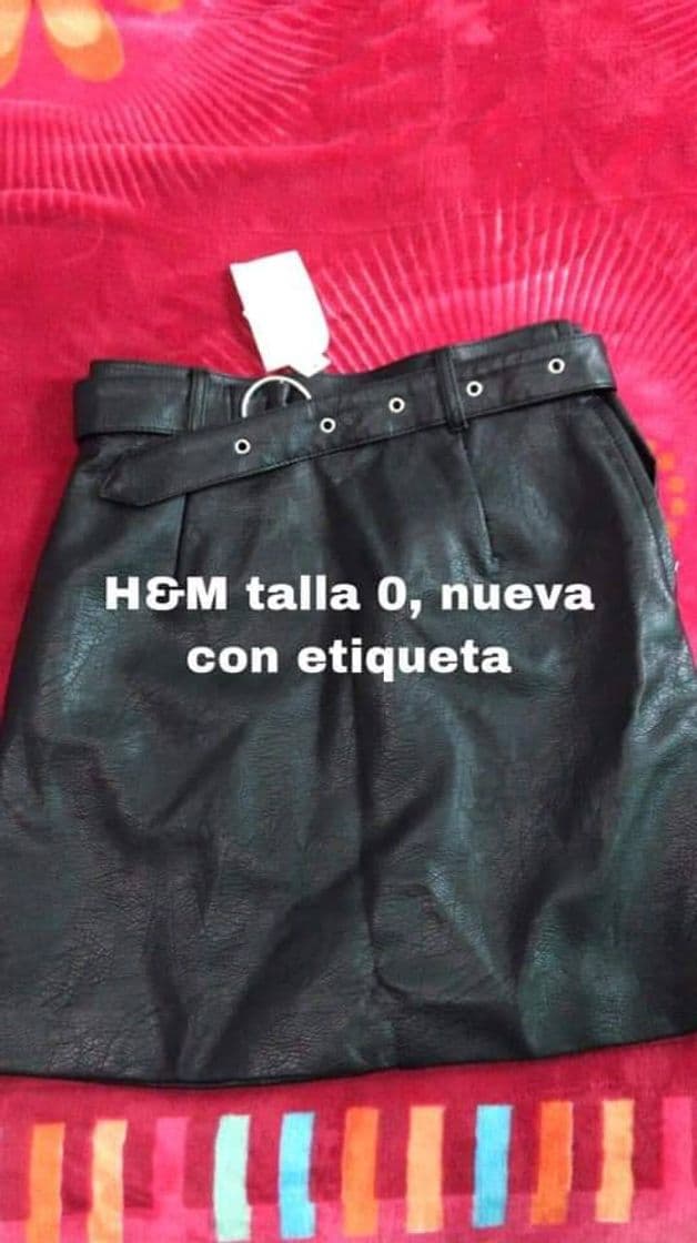 Moda Falda Negra De Piel H&M☠️