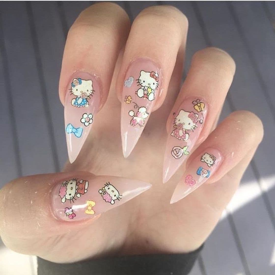 Moda Uñas Hello Kitty 