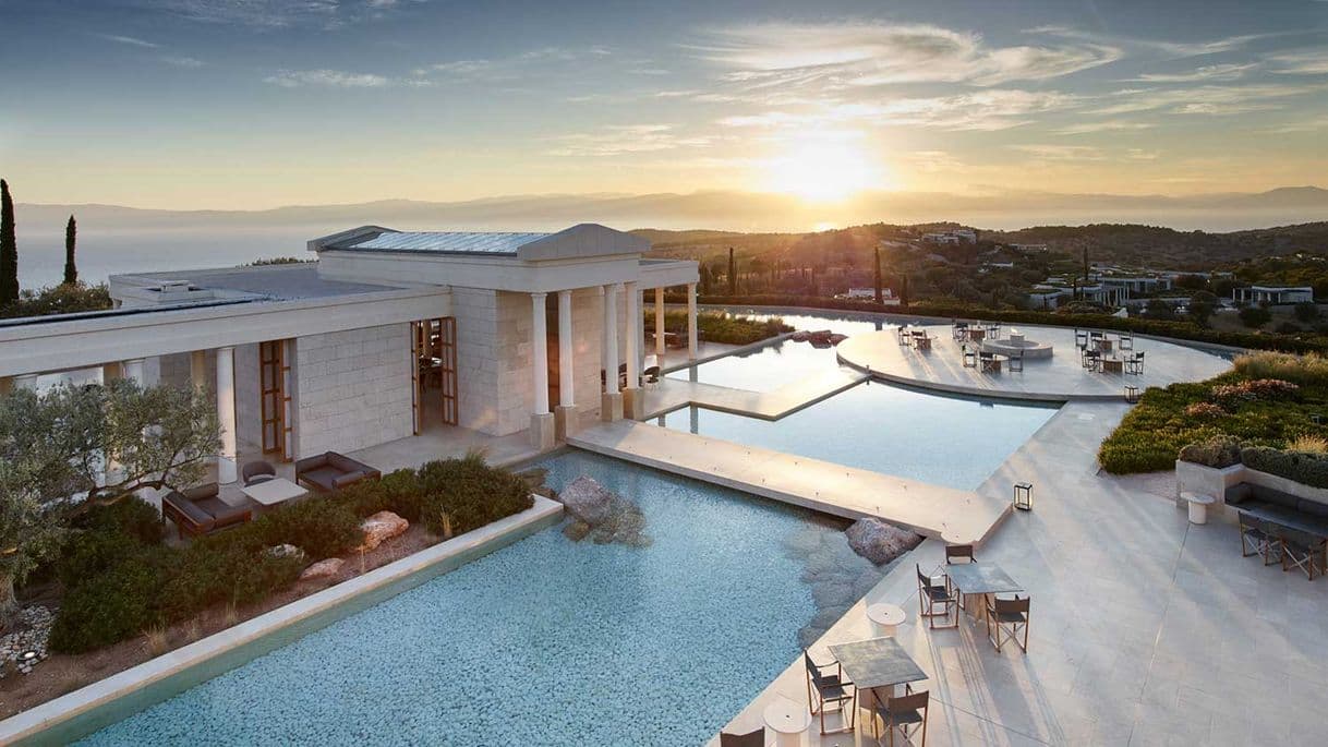 Place Amanzoe