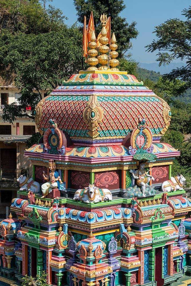 Place Neelkanth Mahadev Mandir