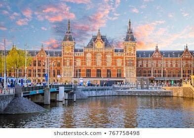 Place Centraal Station